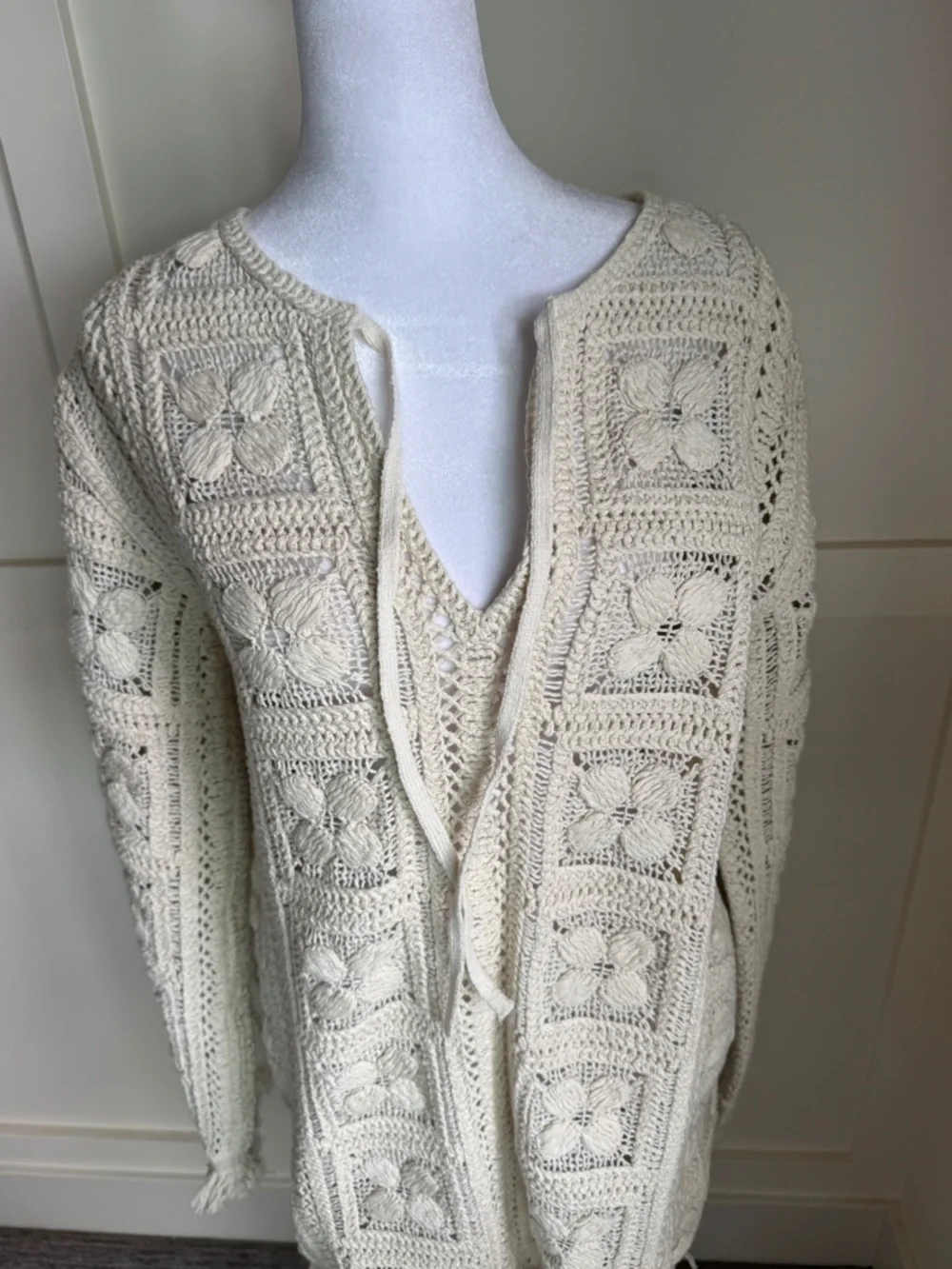 H&M Edition Cream Crochet Tank Top - Picture 4 of 10